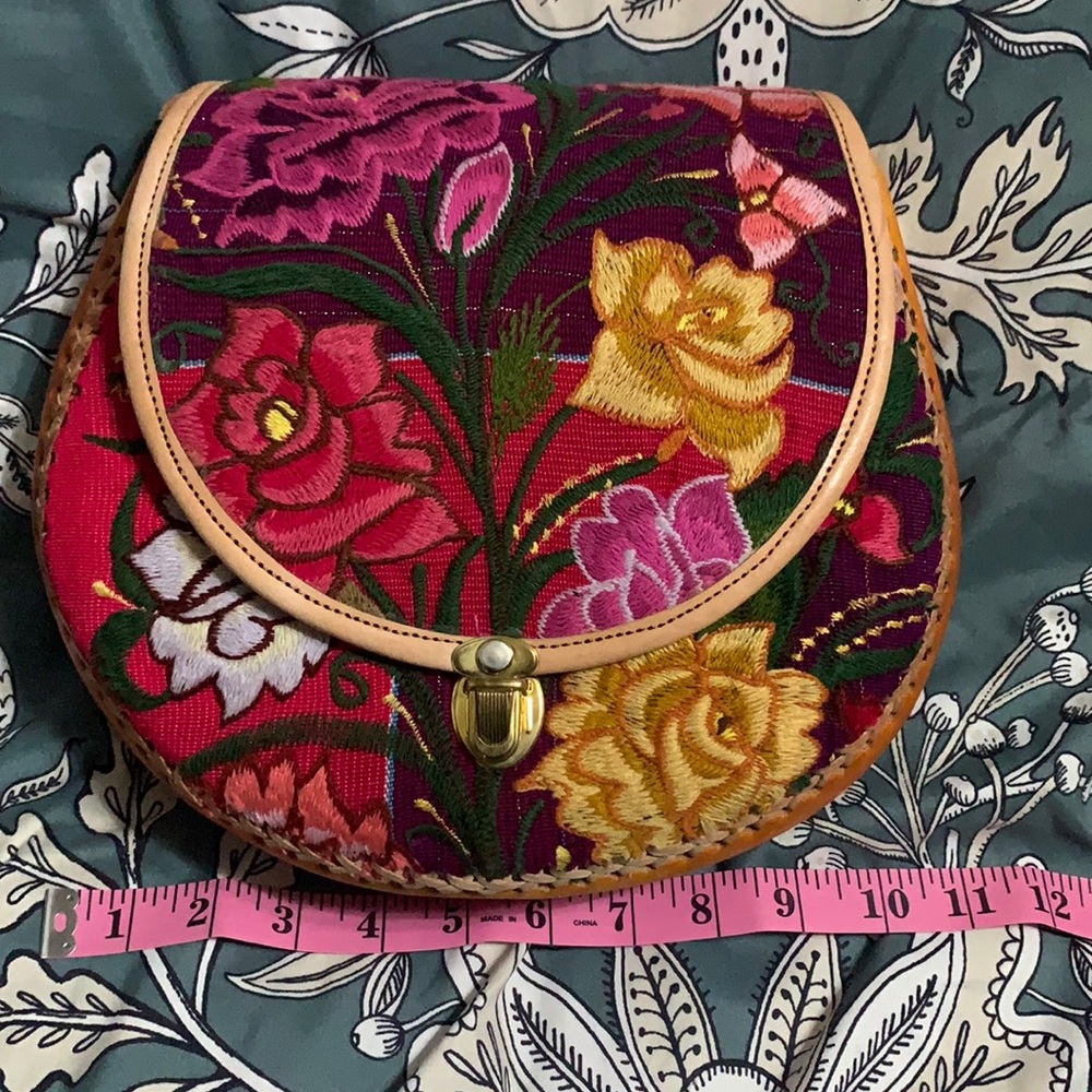 BNWOT handmade leather bag. Great bag.